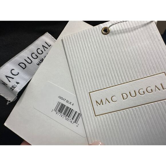 Mac Duggal | One Shoulder Draped Trumpet Gown - Picture 5 of 5